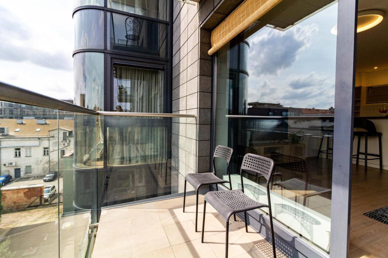 Cohost I Sunny Center Apt, Covered Parking, Balcony & Self Check-In Kaunas Buitenkant foto